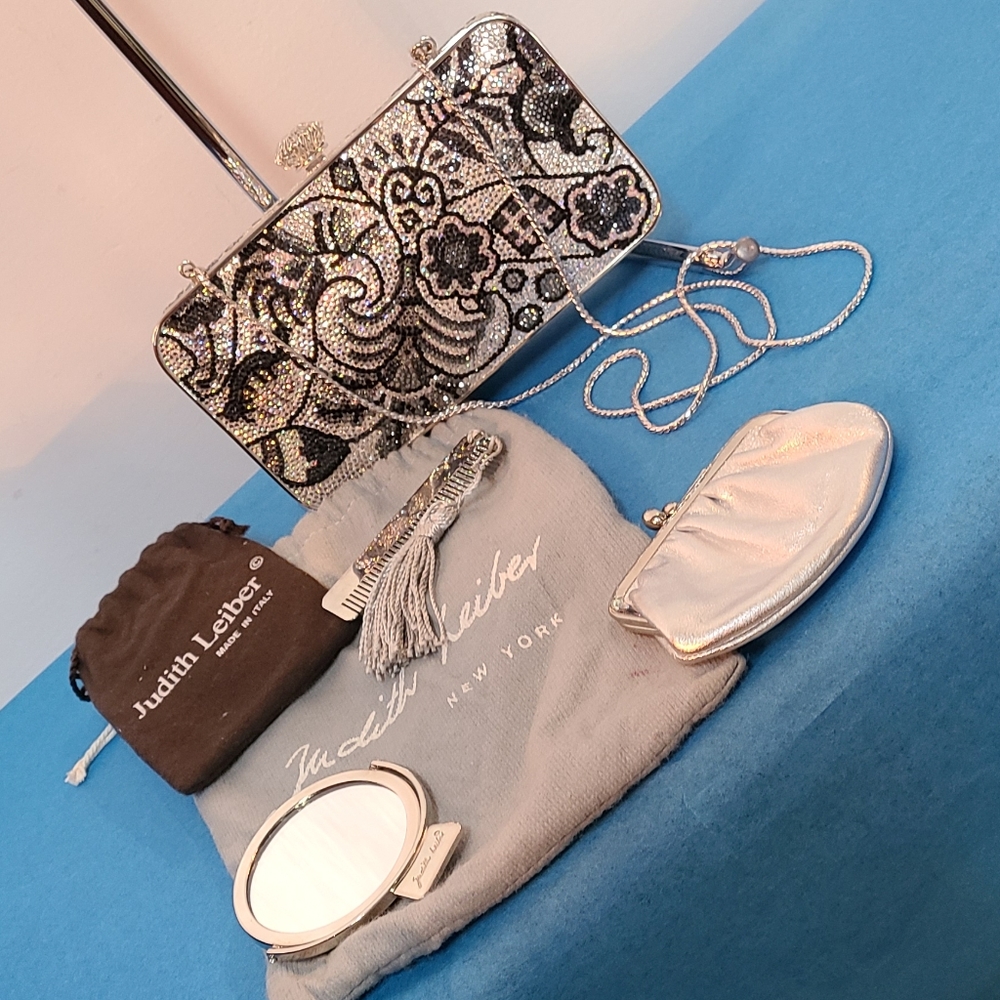 Judith Leiber VERY RARE VINTAGE Crystal Purse